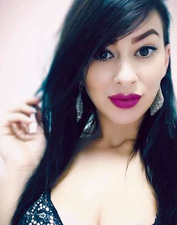 RosyElla